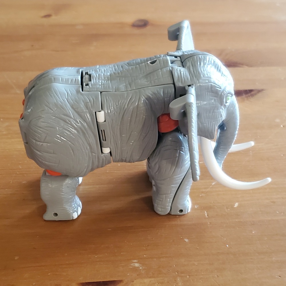 Hasbro Transformers Beast Wars MAGNABOSS IRONHIDE Elephant 1997 w/Tusks Complete - Picture 6 of 9